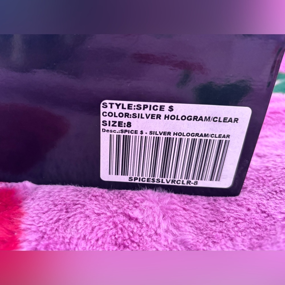 YRU Xtra- Spice $ Platform Heels - Picture 8 of 9